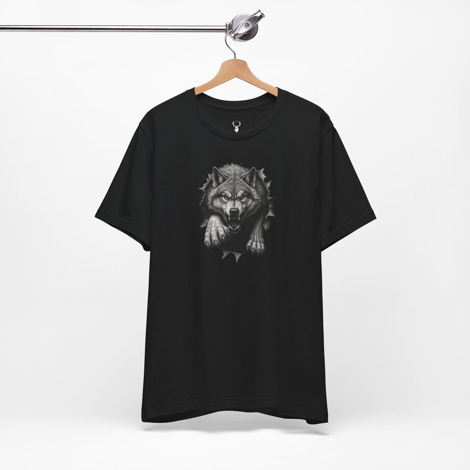 Gothic wolf graphic t-shirt featuring dark wolf illustration for aggressive urban streetwear outfits.